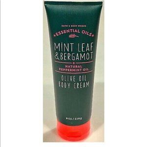 RARE Bath & Body Works Oilve Oil Body Cream